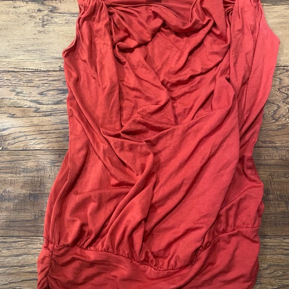 Max Studio Tank Top - Picture 2 of 3